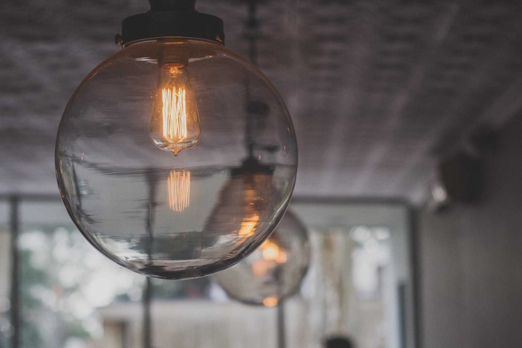 Cómo podemos dar iluminación a tu hogar sin falso techo?